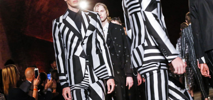 Alexander McQueen Menswear RTW SS16 London 6667 1434298801 mediumbigthumb 1 zoom