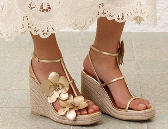 Summer Dressing and Accessories, Easy Beachwear to Glamorous Evening Looks: Top Trends 10 SD 25 ZM gold sandals.jpg